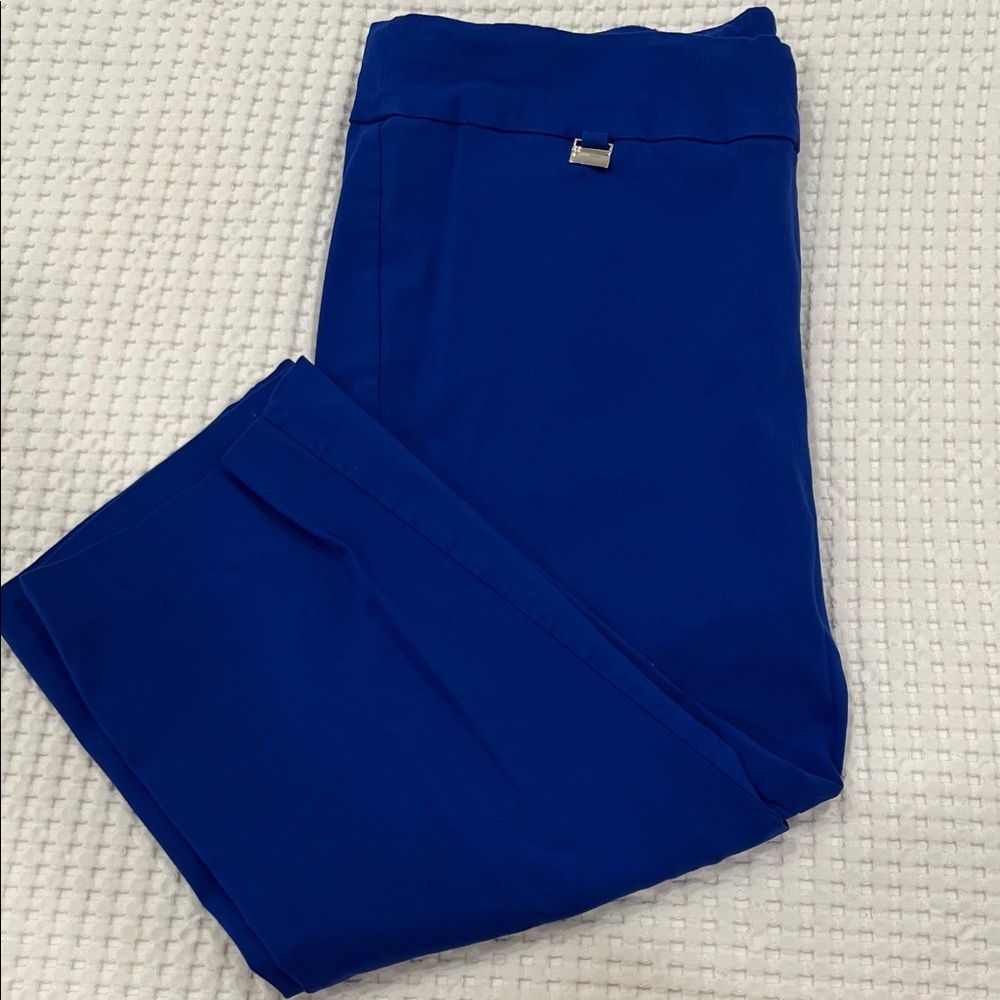 Alfani Royal Blue cropped pants
